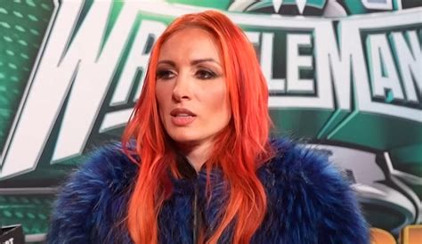 Becky Lynch very emotional interview about the viral Rhea Ripley。